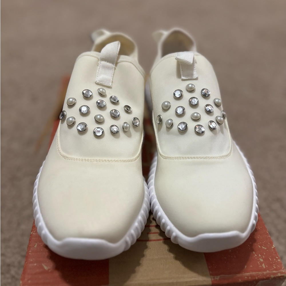 Elegant Women's Cream Slip-On Sneakers with Rhinestones